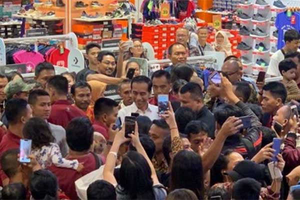 Presiden Jokowi kunjungi  Trans Studio Mall di Jalan Imam Bonjol, Bali
