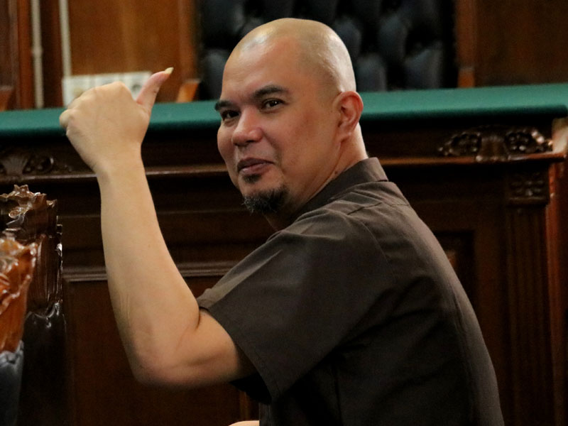 Terdakwa kasus dugaan pencemaran nama baik Ahmad Dhani.