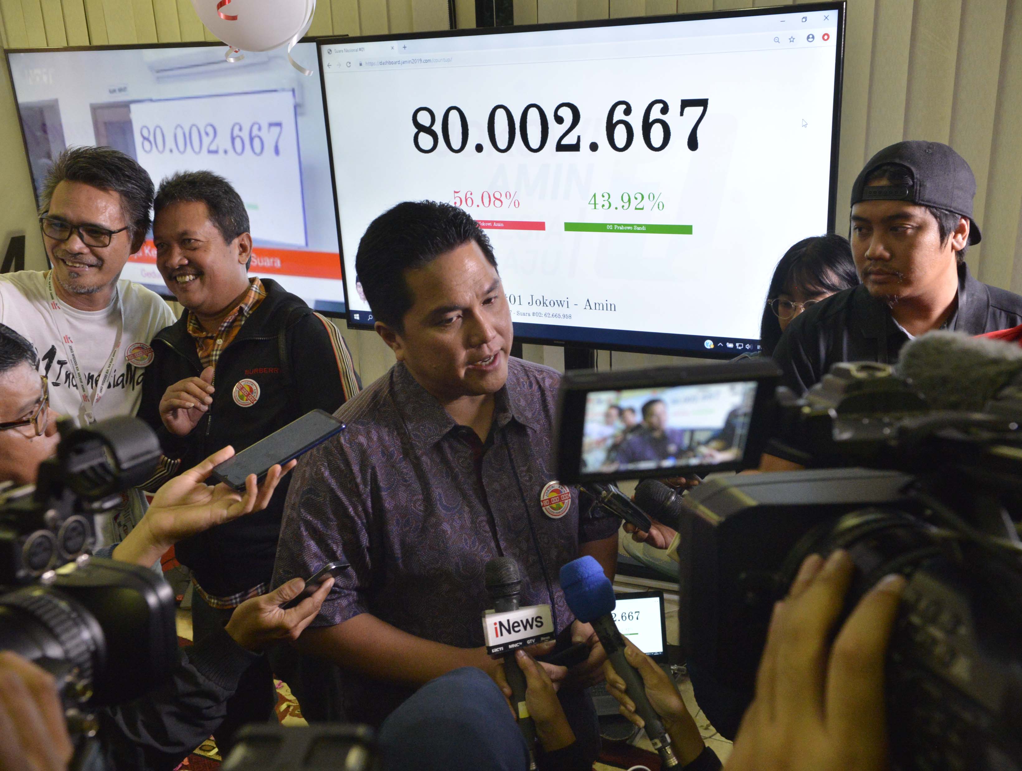 Ketua Tim Kampanye Nasional, Erick Thohir mengajak masyarakat menghormati keputusan Mahkamah Konstitusi terkait sengketa Pilpres 2019.