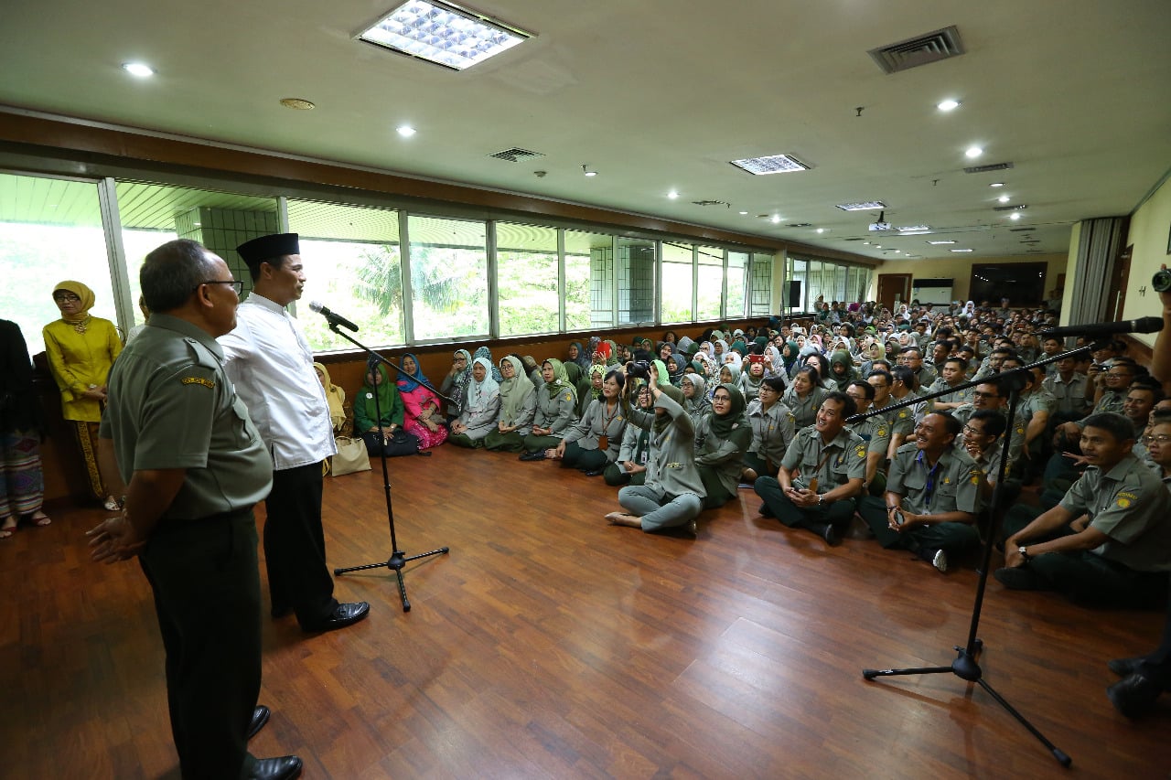 Mentan Puas dengan Kehadiran Pegawai di Hari Pertama Kerja
