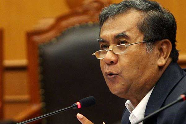 Mantan Hakim Mahkamah Konstitusi (MK), Maruarar Siahaan, 