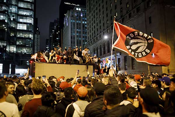 Penggemar Toronto Raptors