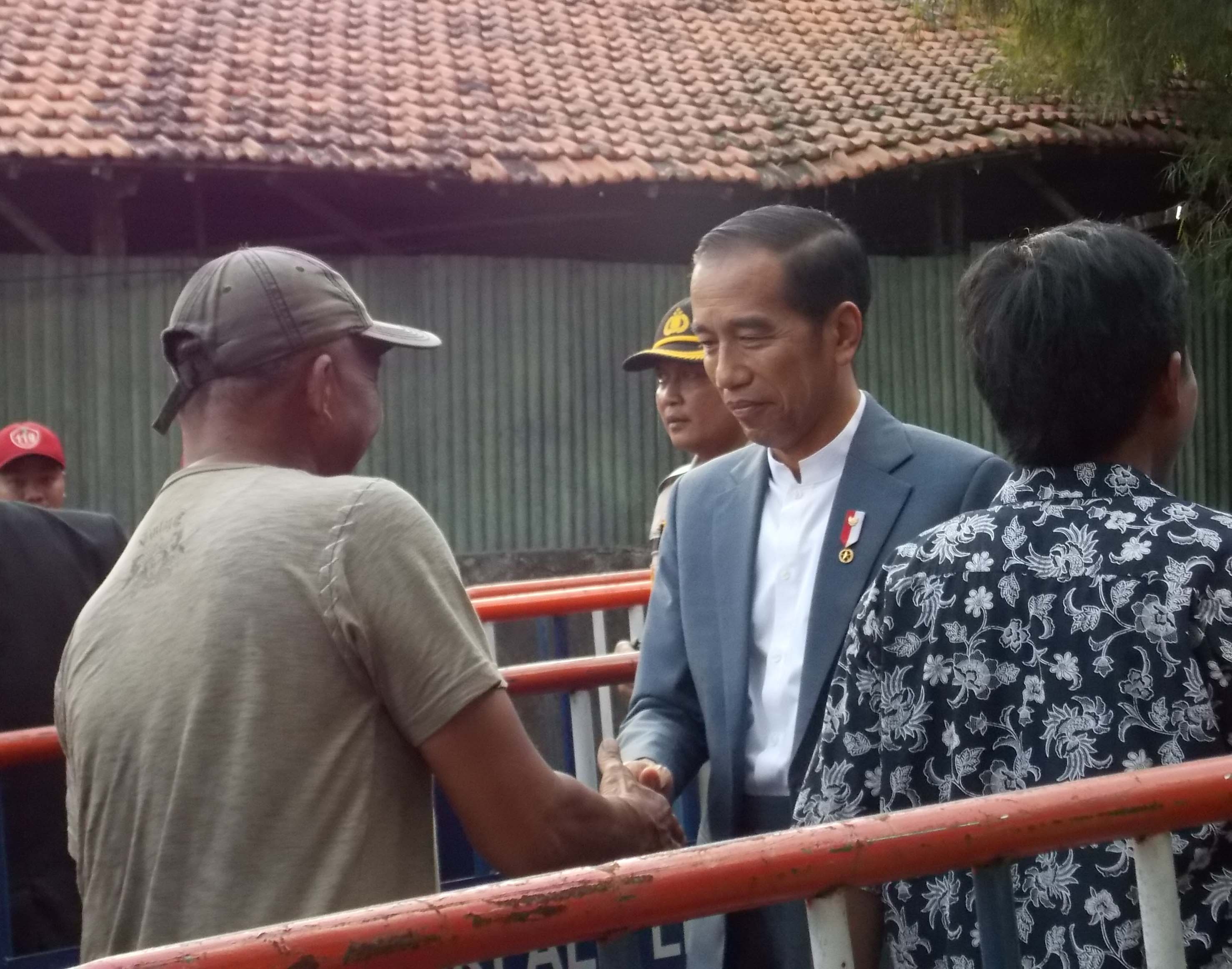 Presiden Joko Widodo saat mudik di Surakarta, Rabu (5/6).