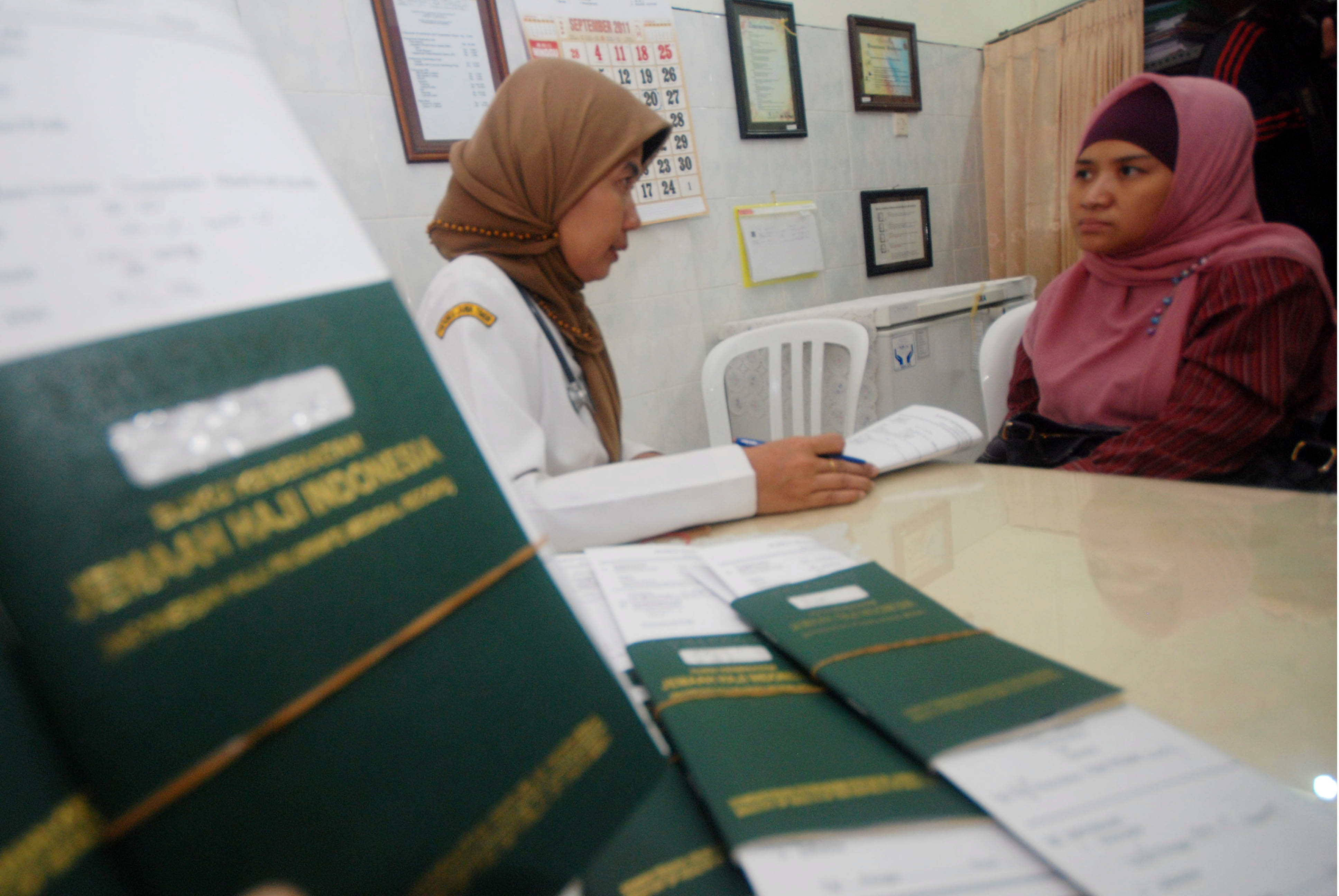 Jemaah haji Indonesia akan diberi kartu penanda untuk memantau kesehatan.