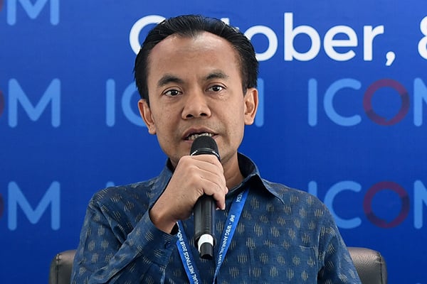 Sesmenko Perekonomian  Susiwijono Moegiarso