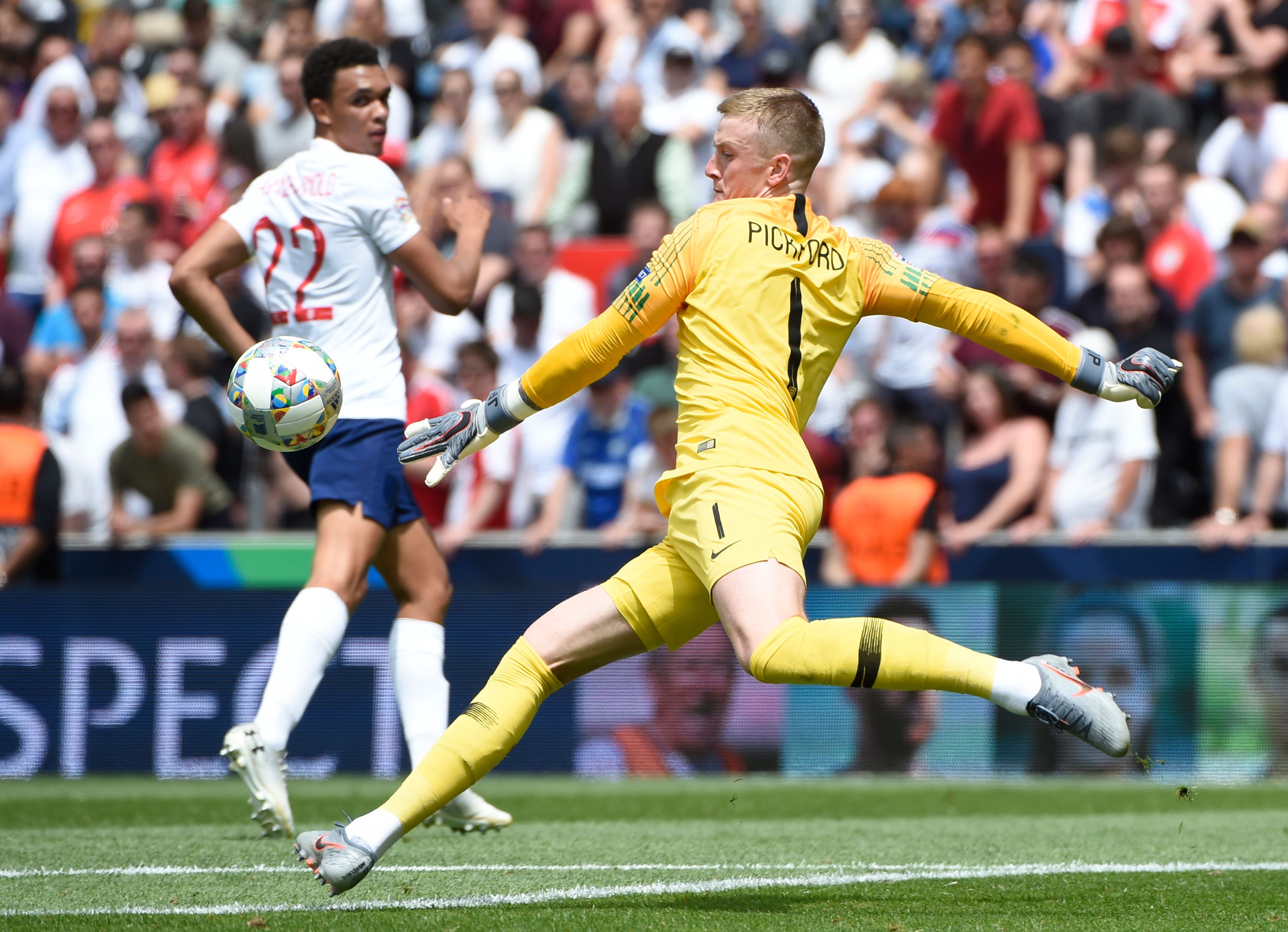 Kiper Timnas Inggris Jordan Pickford