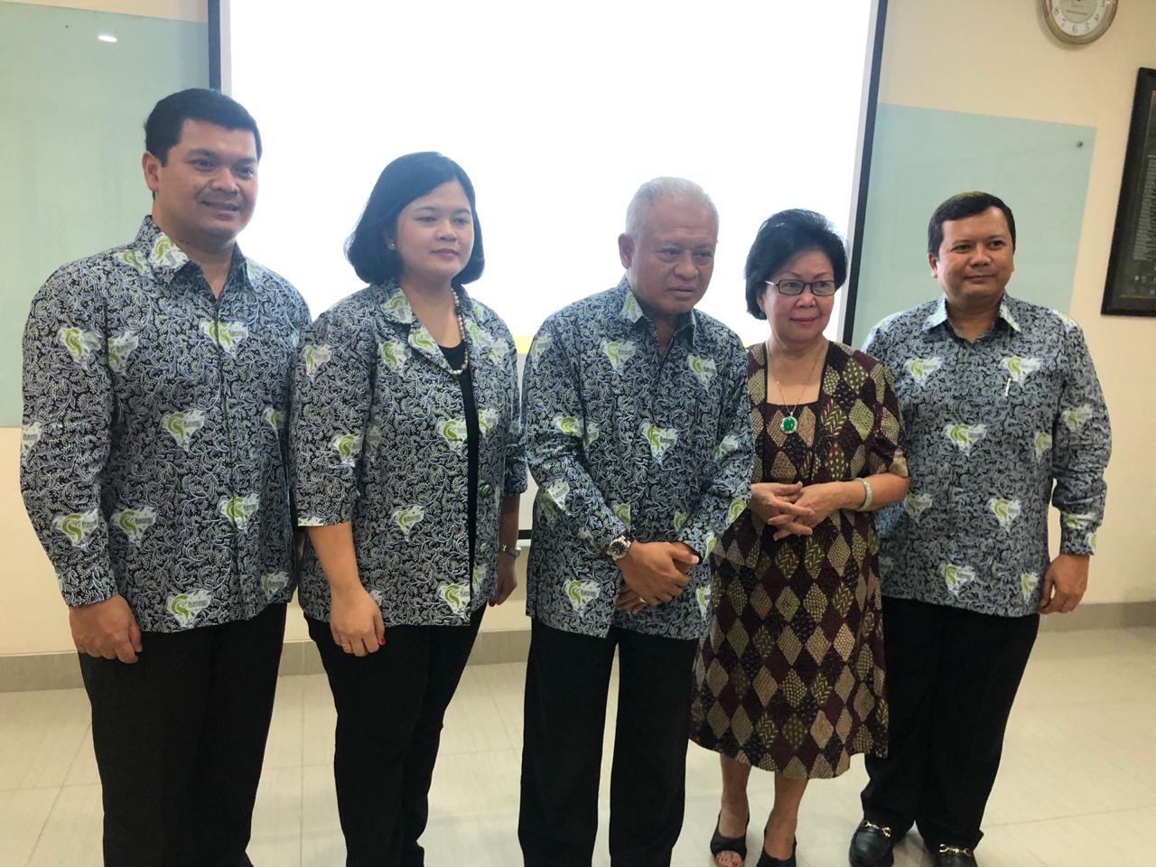 HUT Ke-3, Purnomo Yugiantoro Center Luncurkan Data Center & Buku