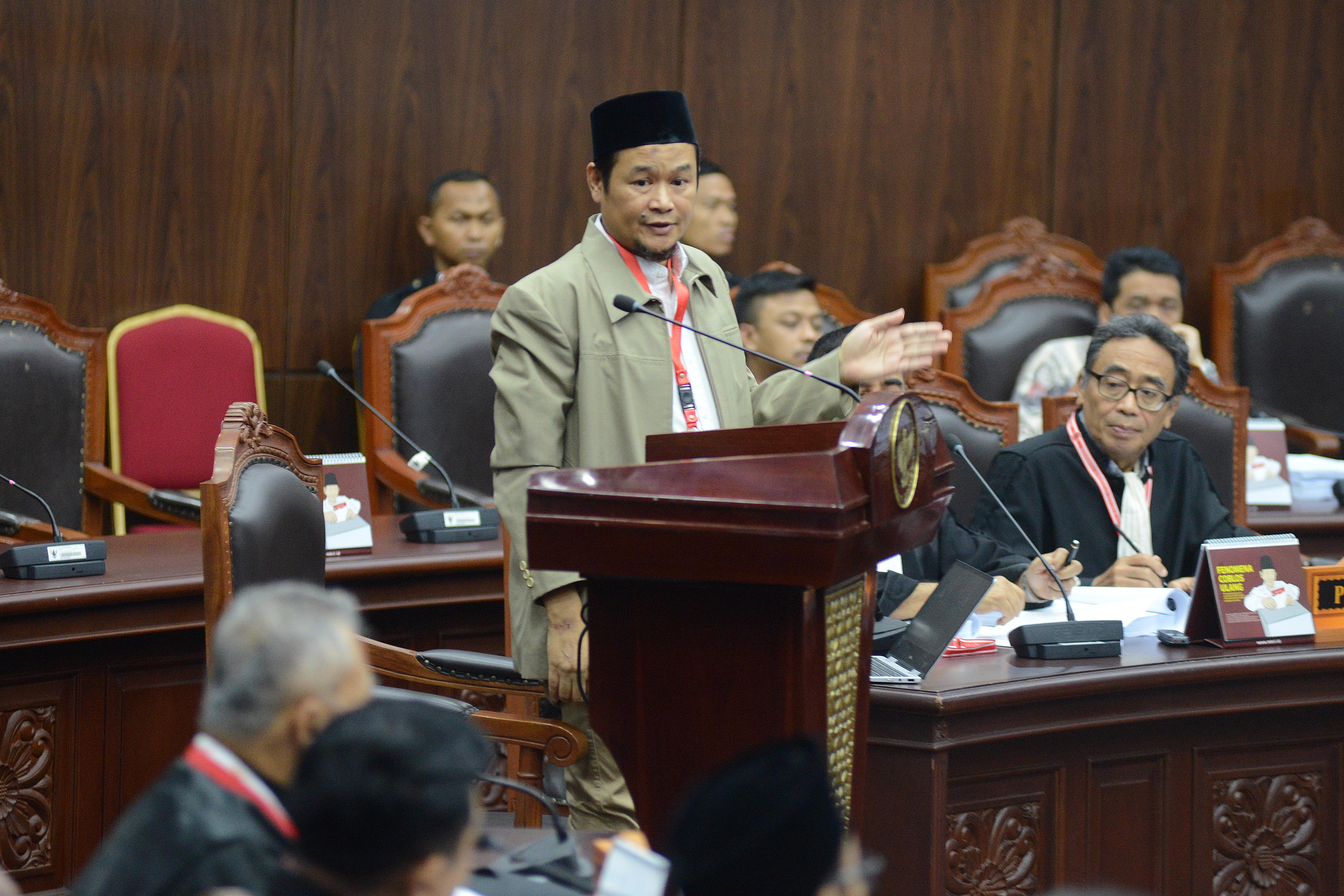 Saksi yang dihadirkan tim Prabowo-Sandiaga, Agus Maksum 