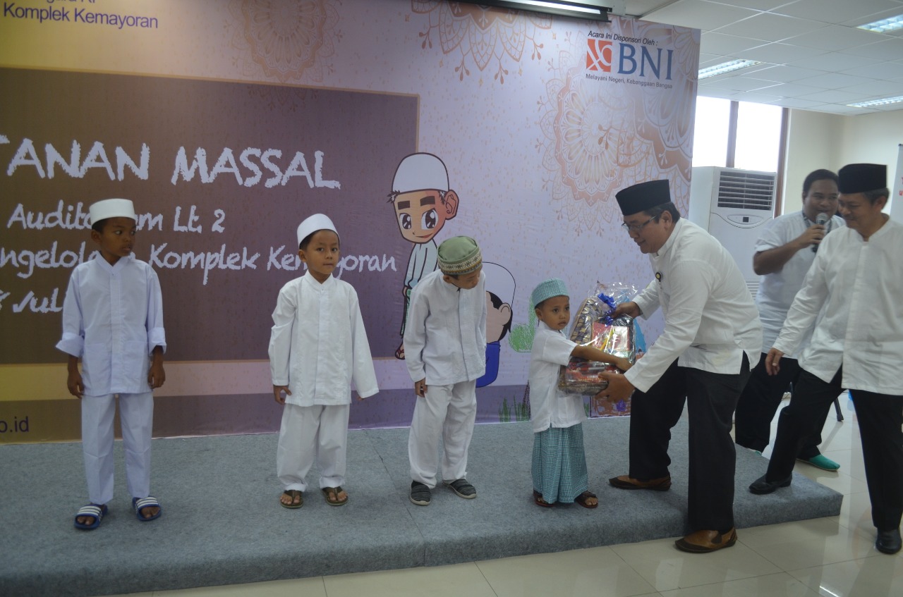 PPK Kemayoran Khitan 100 Anak