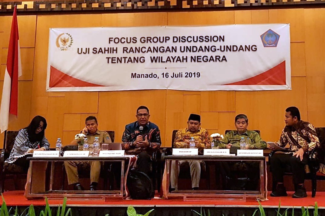 FGD RUU tentang Wilayah Negara di Manado.