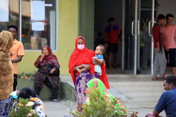 KONDISI IMIGRAN PENCARI SUAKA DI PENAMPUNGAN