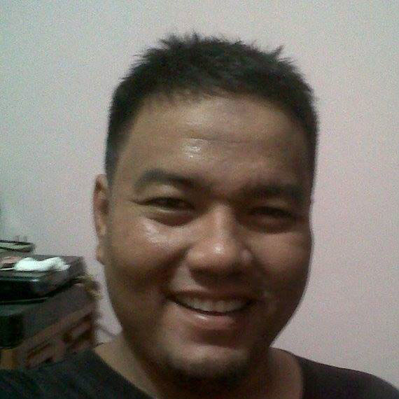 Riko Alfonso Asisten Redaktur Bahasa Media Indonesia