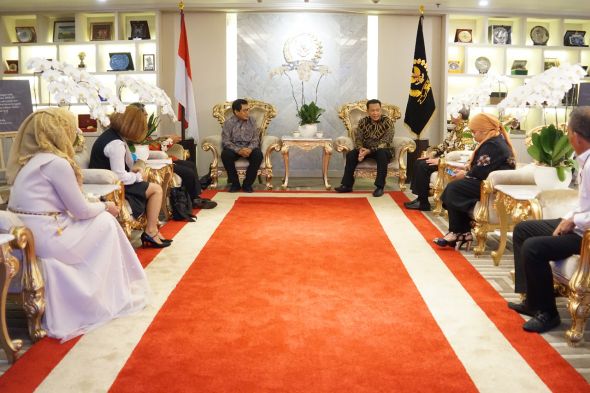Pertemuan Ketua DPR RI Bambang Soesatyo dengan perwakilan Direktorat Jenderal Pajak (DJP) dan pengurus IKPI.
