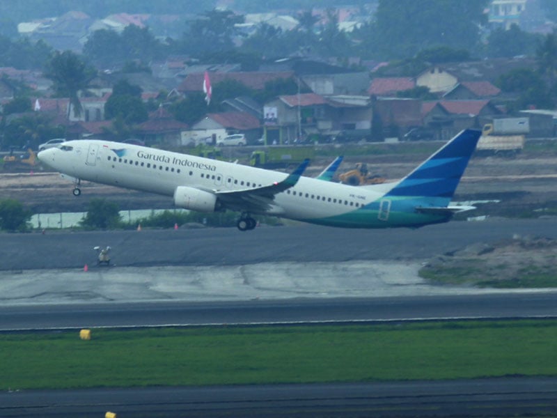 Pesawat Garuda Indonesia