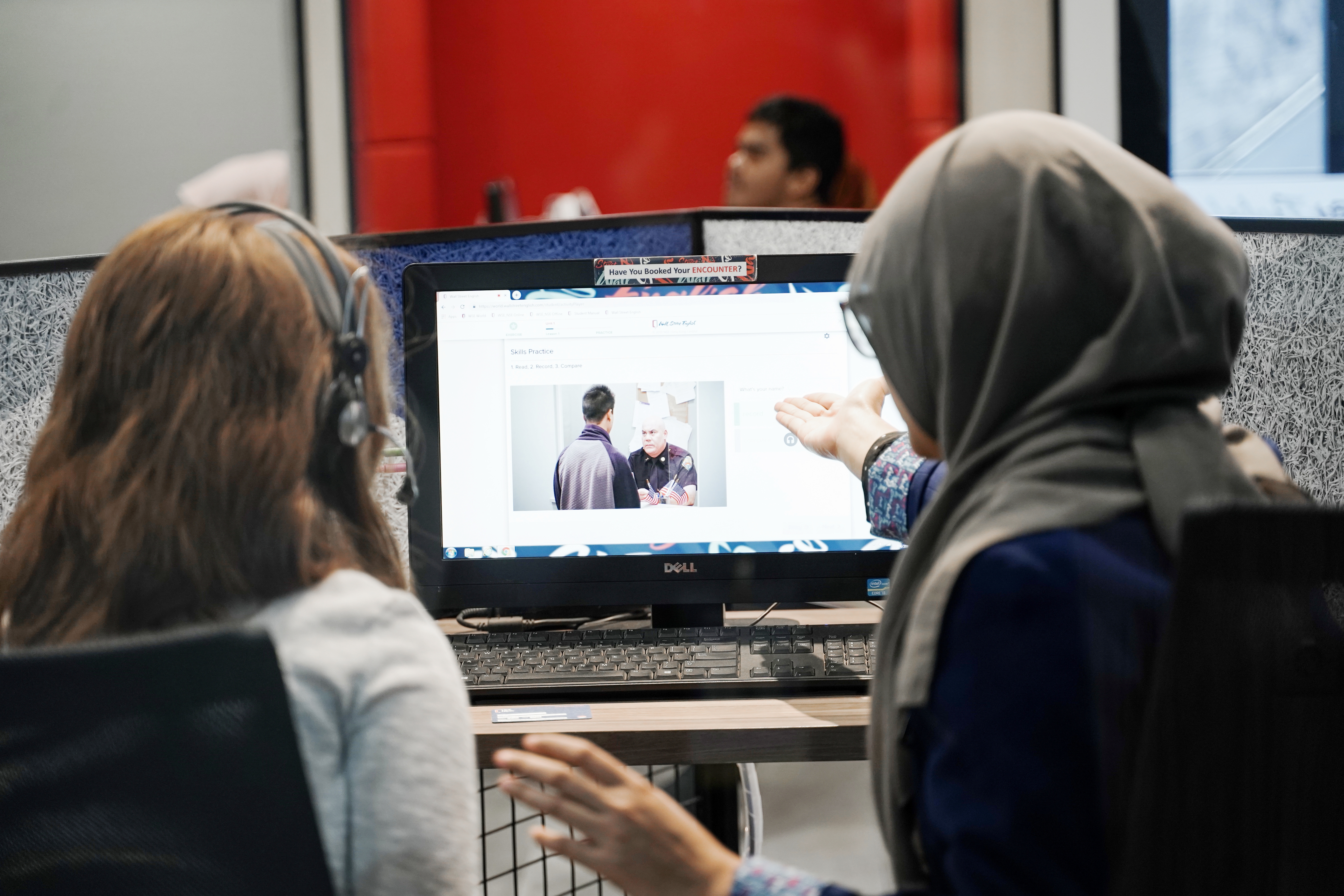 Wall Street English berinovasi agar belajar bahasa Inggris makin mudah dan menyenangkan.