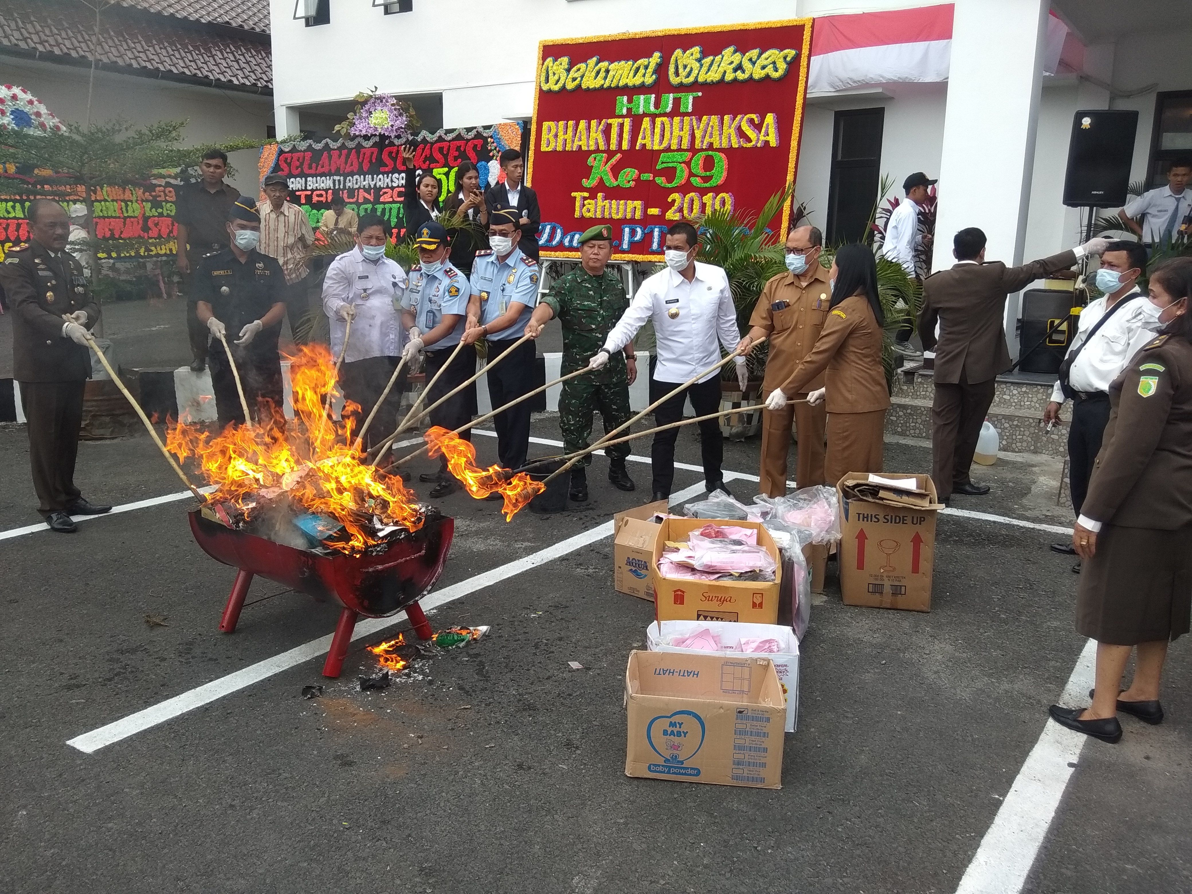 Pemusnahan barang bukti di Kejaksaan Negeri Pematangsiantar