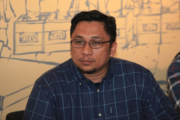 Direktur Pusako Feri Amsari