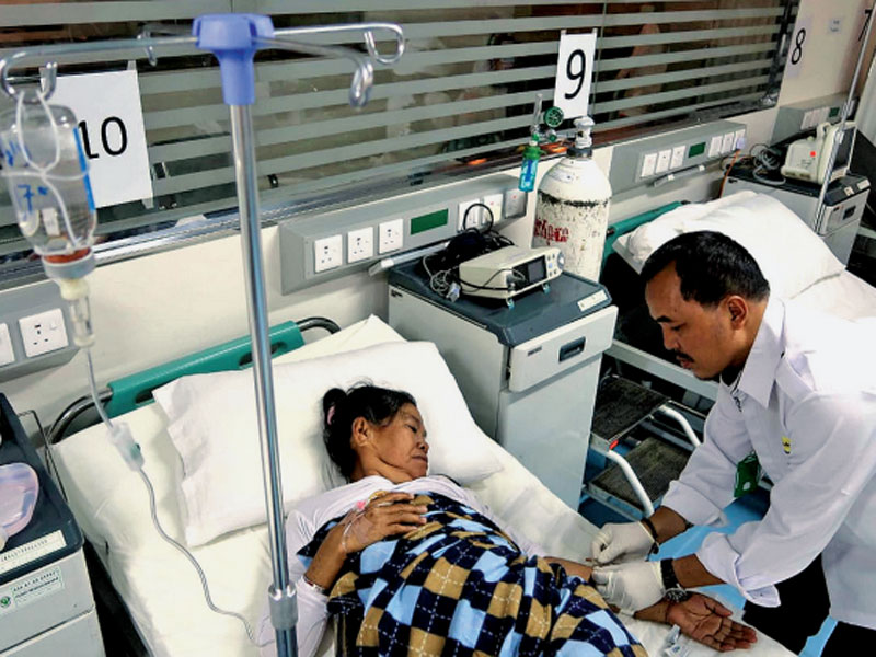  Jemaah haji Indonesia tengah menjalani perawatan di Klinik Kesehatan Jemaah Haji Indonesia di Madinah, Arab Saudi.