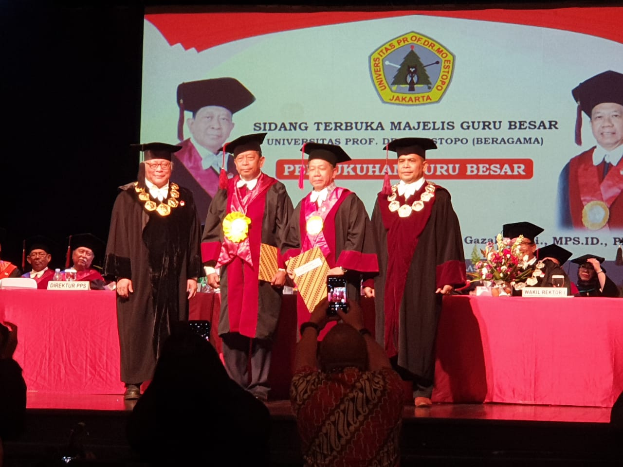 Pengukuhan Effendi Gazali sebagai Guru Besar Ilmu Komunikasi Universitas Prof. Dr. Moestopo (Beragama)