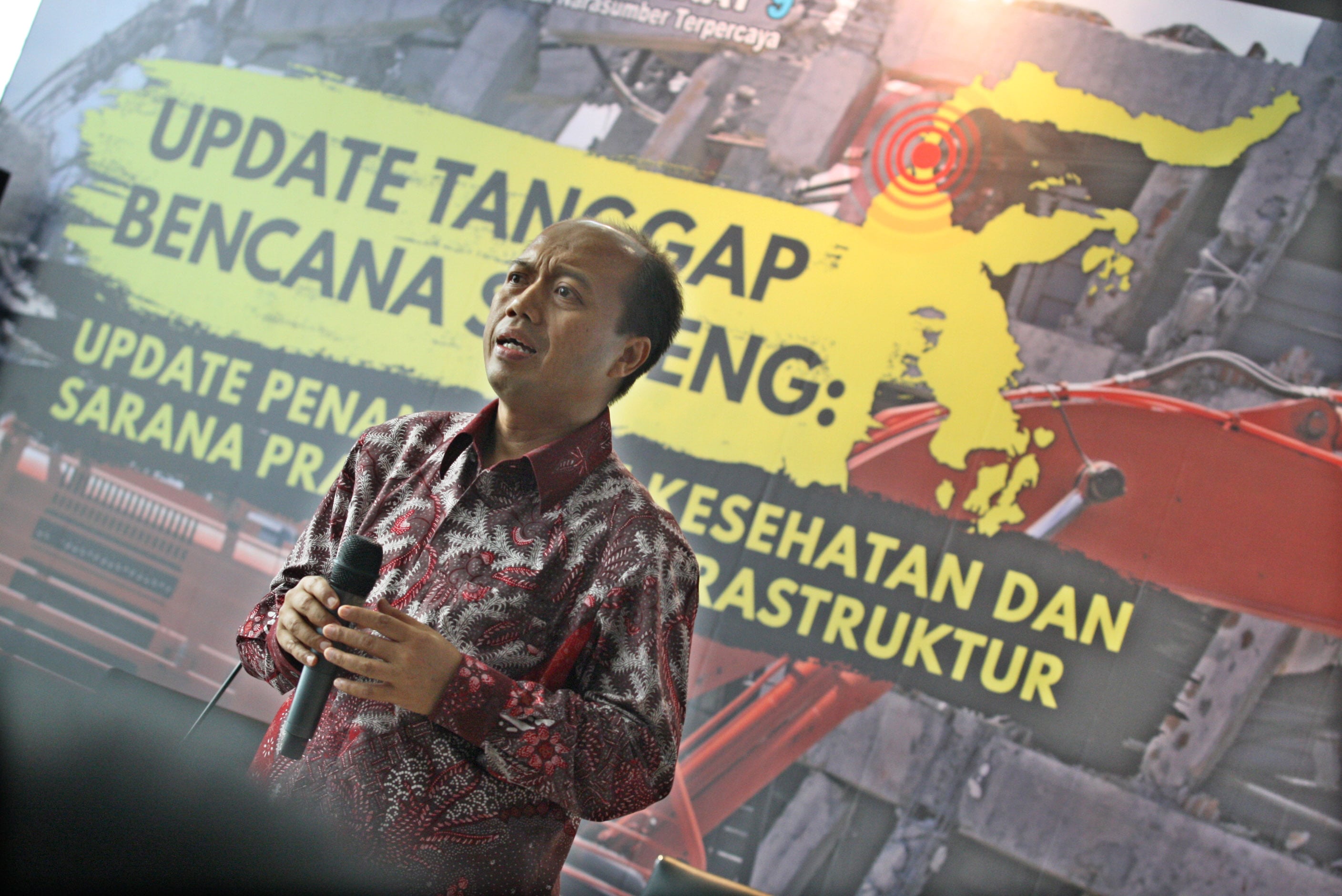 Kepala Pusat Data Informasi dan Humas Badan Nasional Penanggulangan Bencana (BNPB), Sutopo Purwo Nugroho