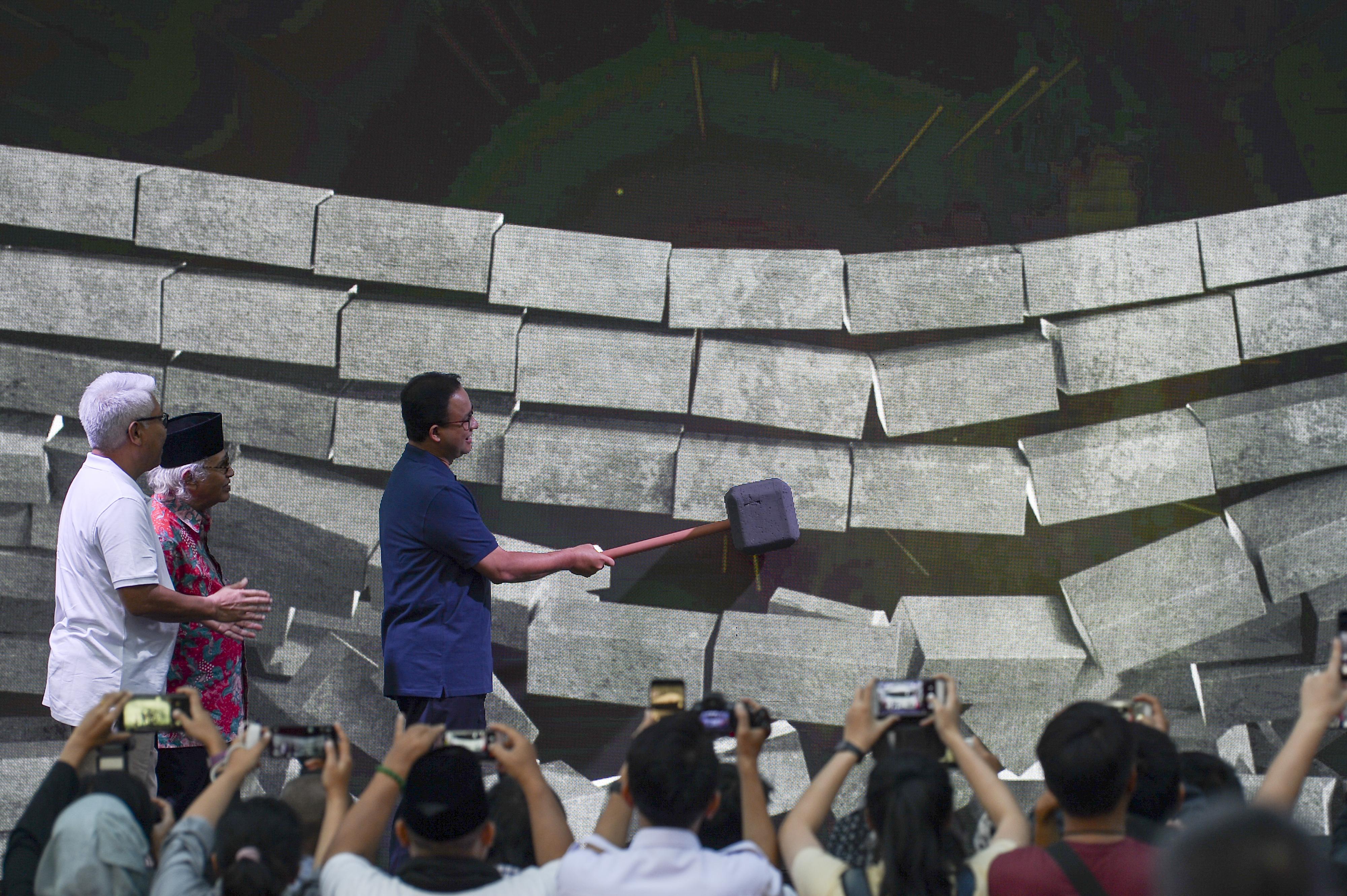 Gubernur DKi Jakarta Anies Baswedan memulai proses revitalisasi Taman Ismail Marzuki