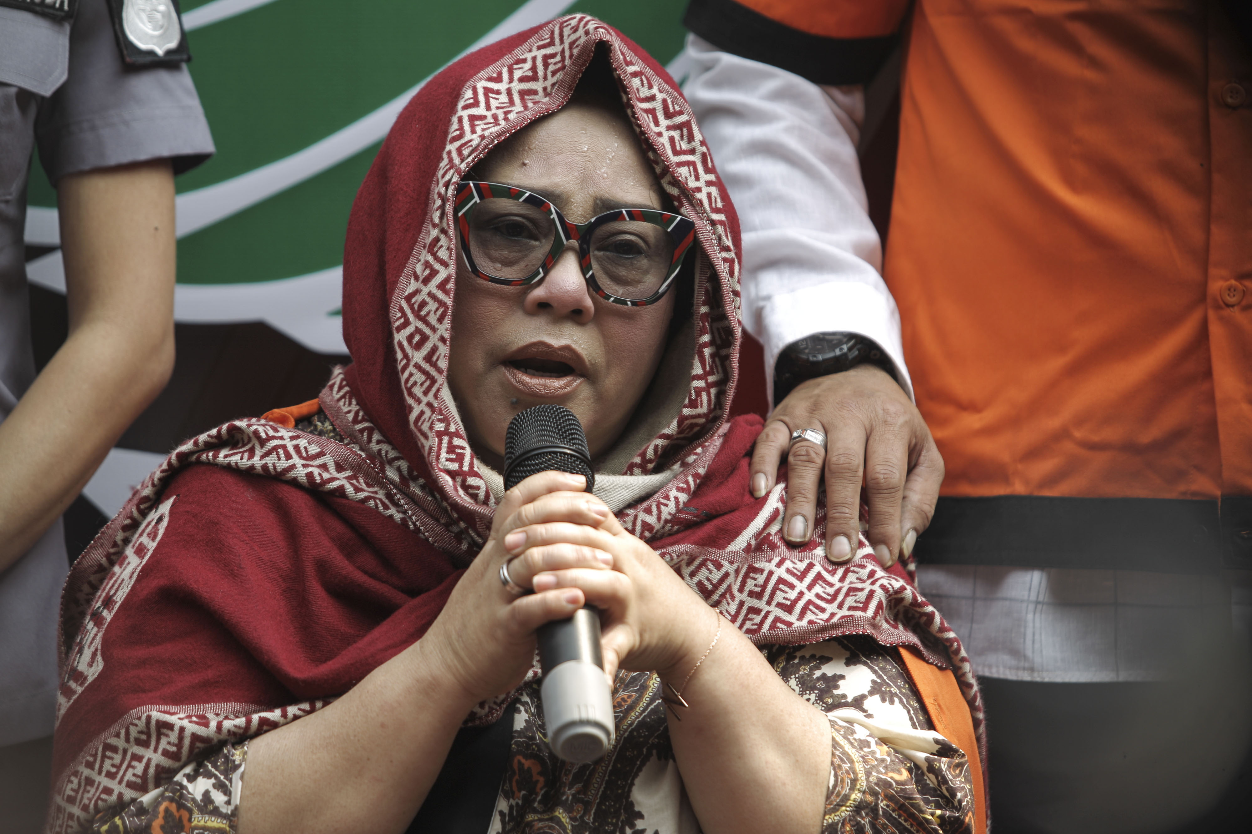 KASUS NARKOBA NUNUNG: Tersangka kasus penyalahgunaan narkoba Tri Retno Prayudati alias Nunung