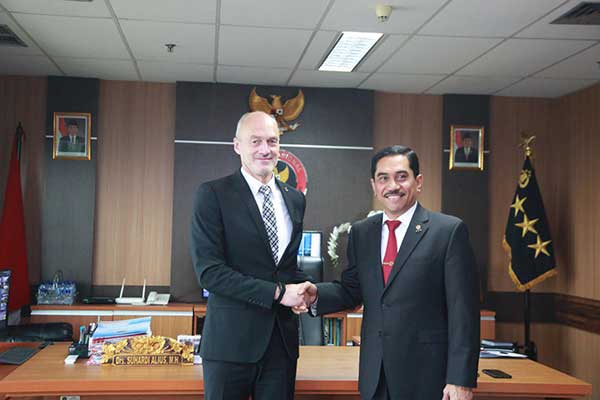 Kepala  BNPT, Suhardi Alius, menerima kunjungan Wakil Presiden BKA, Michael Kretschmer, di Kantor BNPT, Jakarta, Senin (1/7).