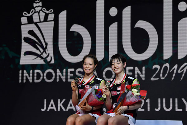 Ganda putri asal Jepang, Sayaka Hirota/Yuki Fukushima meraih gelar juara Indonesia Terbuka 2019. | ANTARA FOTO/Sigid Kurniawan/foc. 