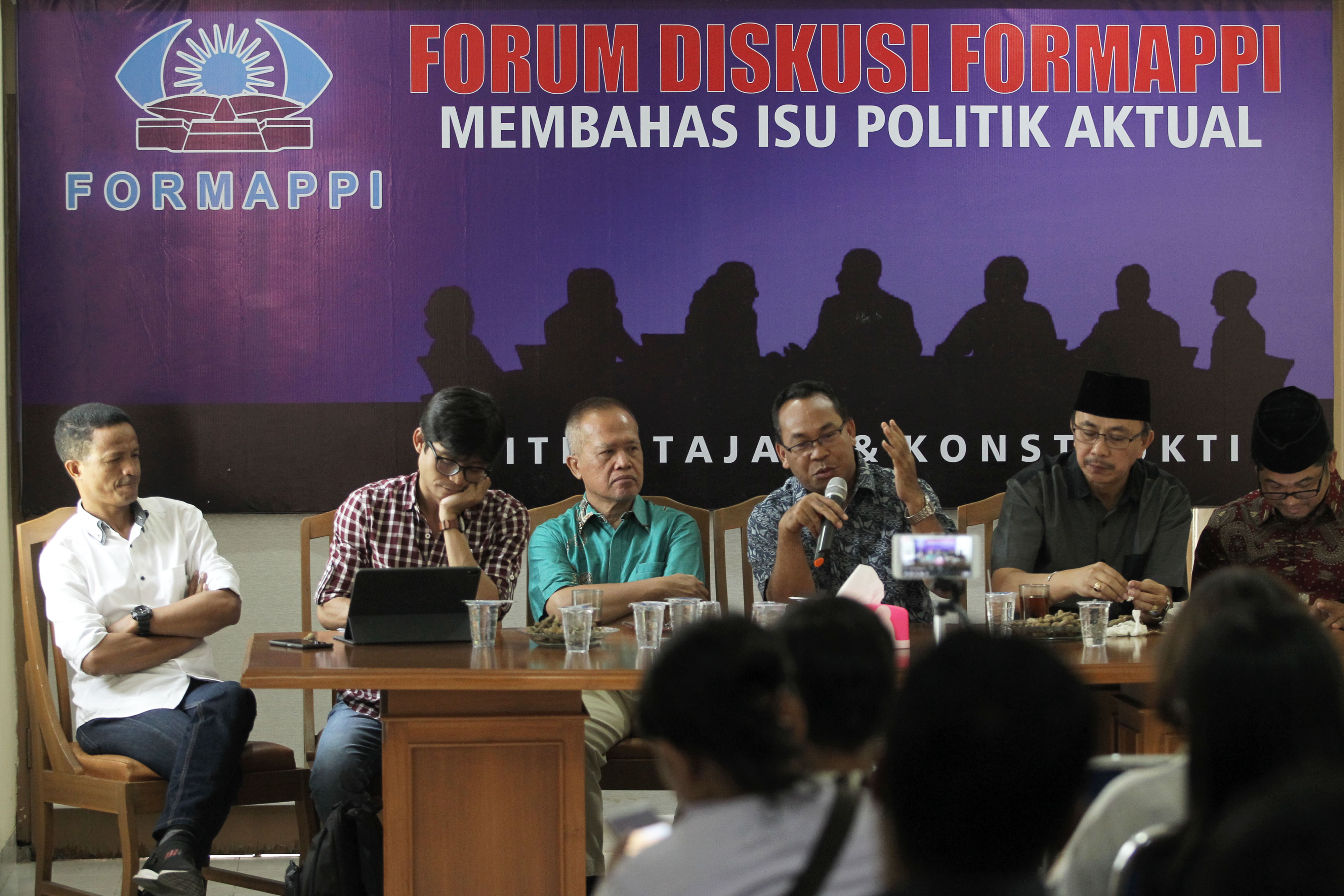 Diskusi soal kabinet Jokowi yang diselenggarakan Formappi