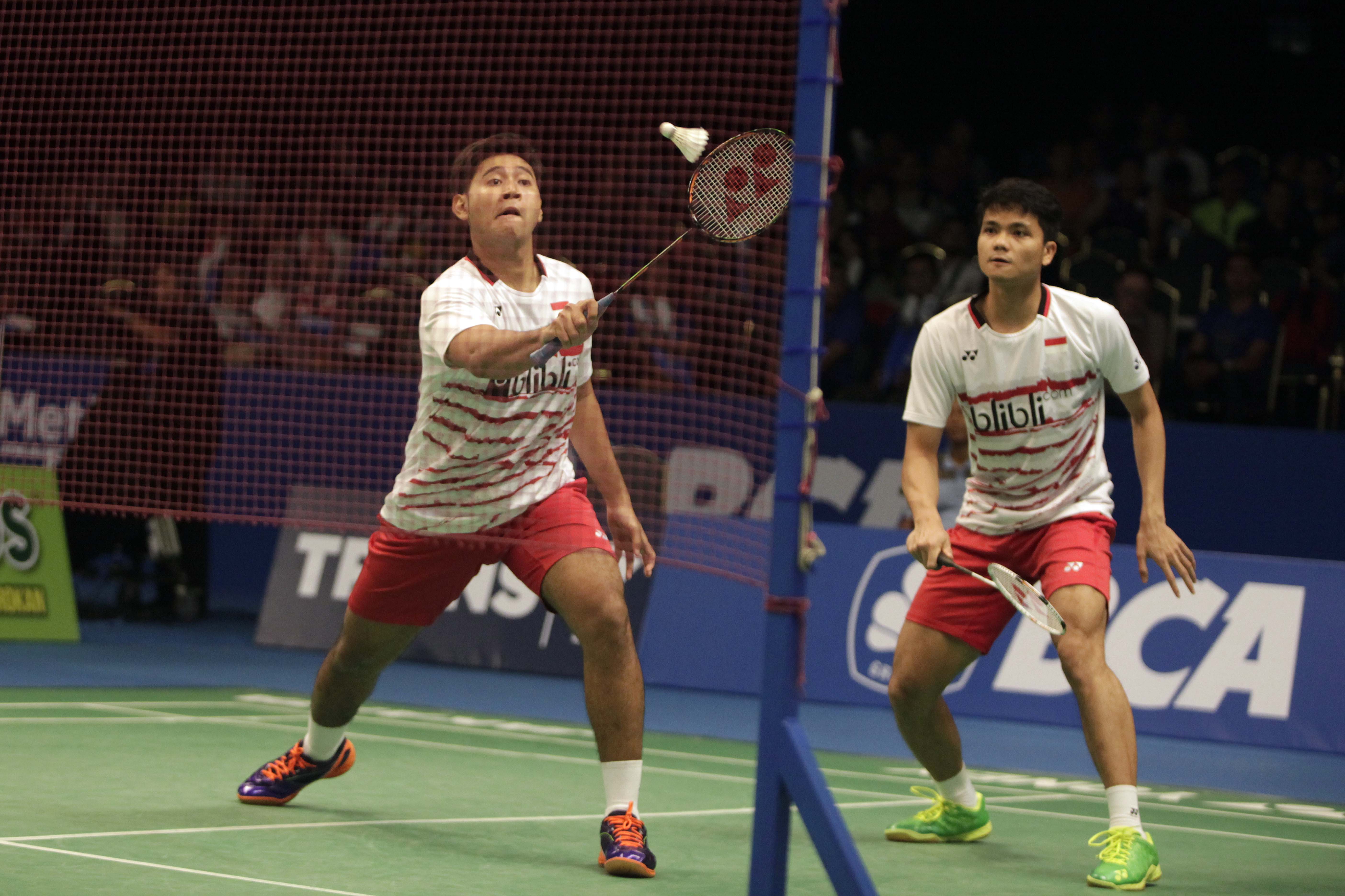 Ricky Karanda Suwardi (kanan) dan Angga Pratama