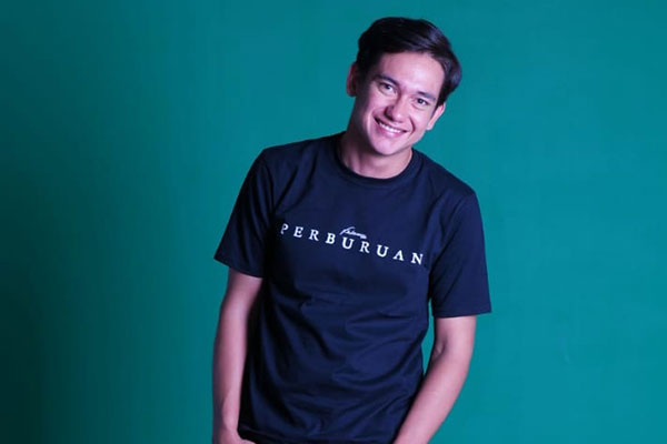 Aktor yg bermain film Perburuan, film yang diangkat dari novel karya Pramoedya Ananta Toer 