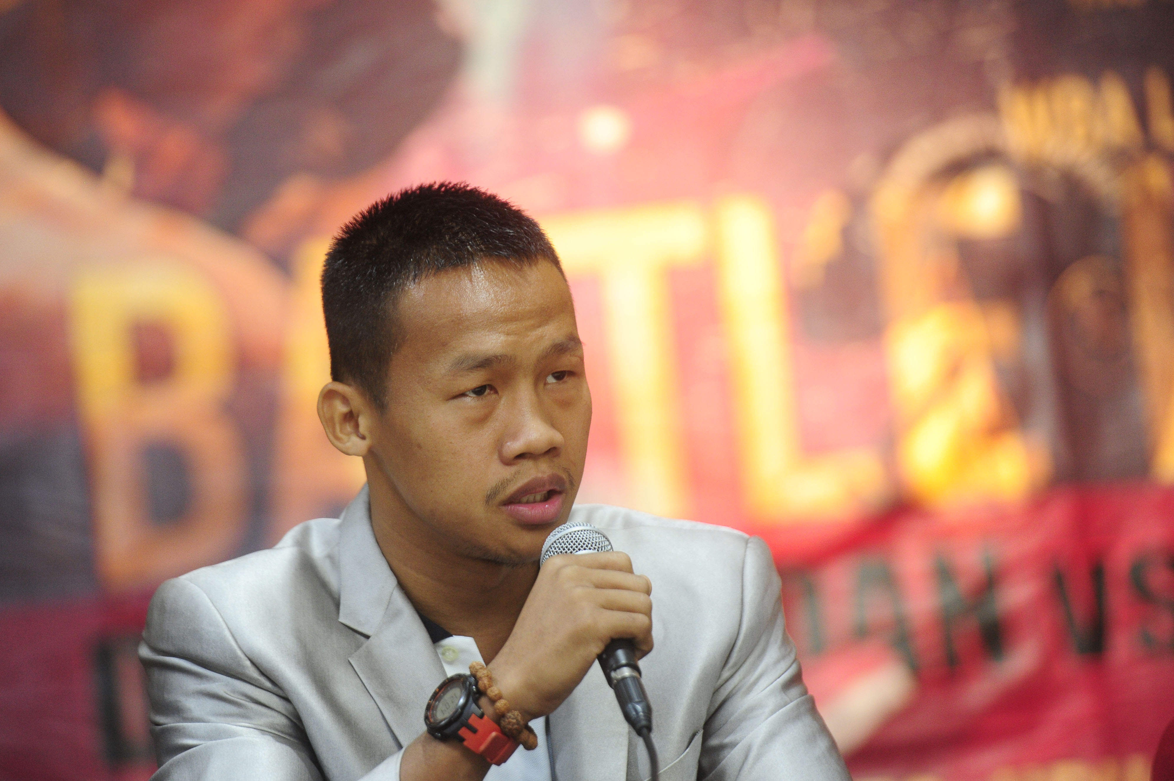 Daud Yordan adalah petinju Indonesia yang menjadi juara dunia dua kali versi badan tinju IBO