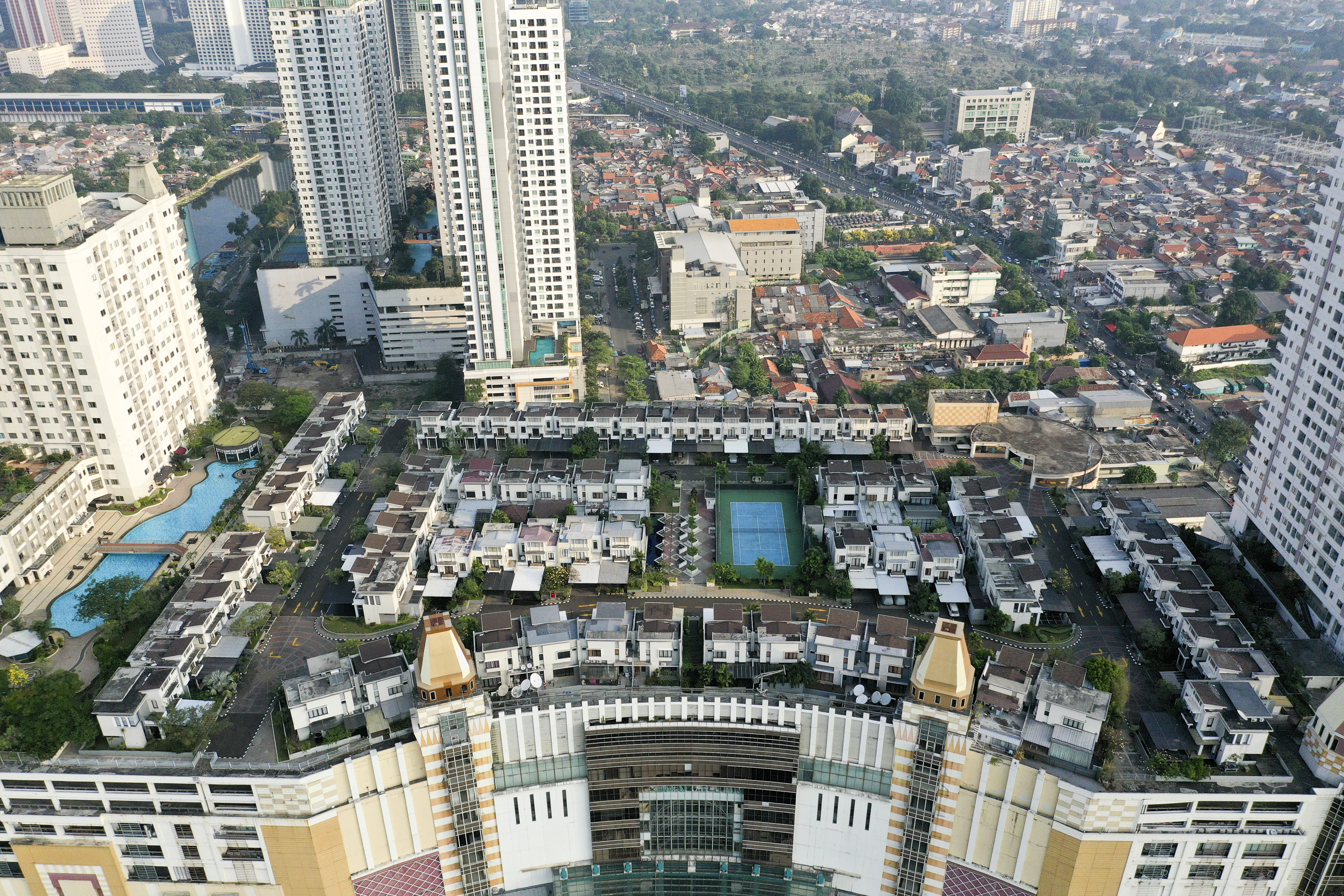 Perumahan yang berada di atas mal Thamrin City, Jakarta.