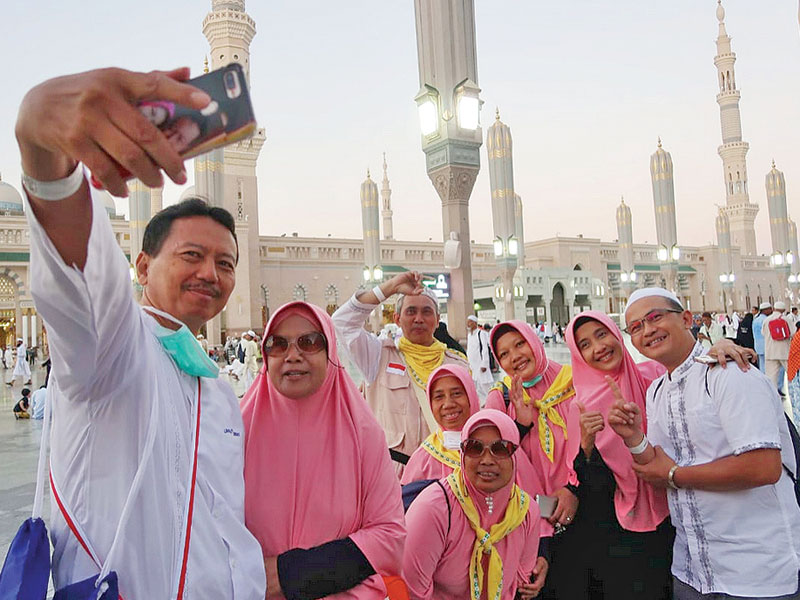  Jemaah haji Indonesia diminta tetap waspada dengan kondisi di sekitar, termasuk saat berada di Masjid Nabawi dan Masjidil Haram.