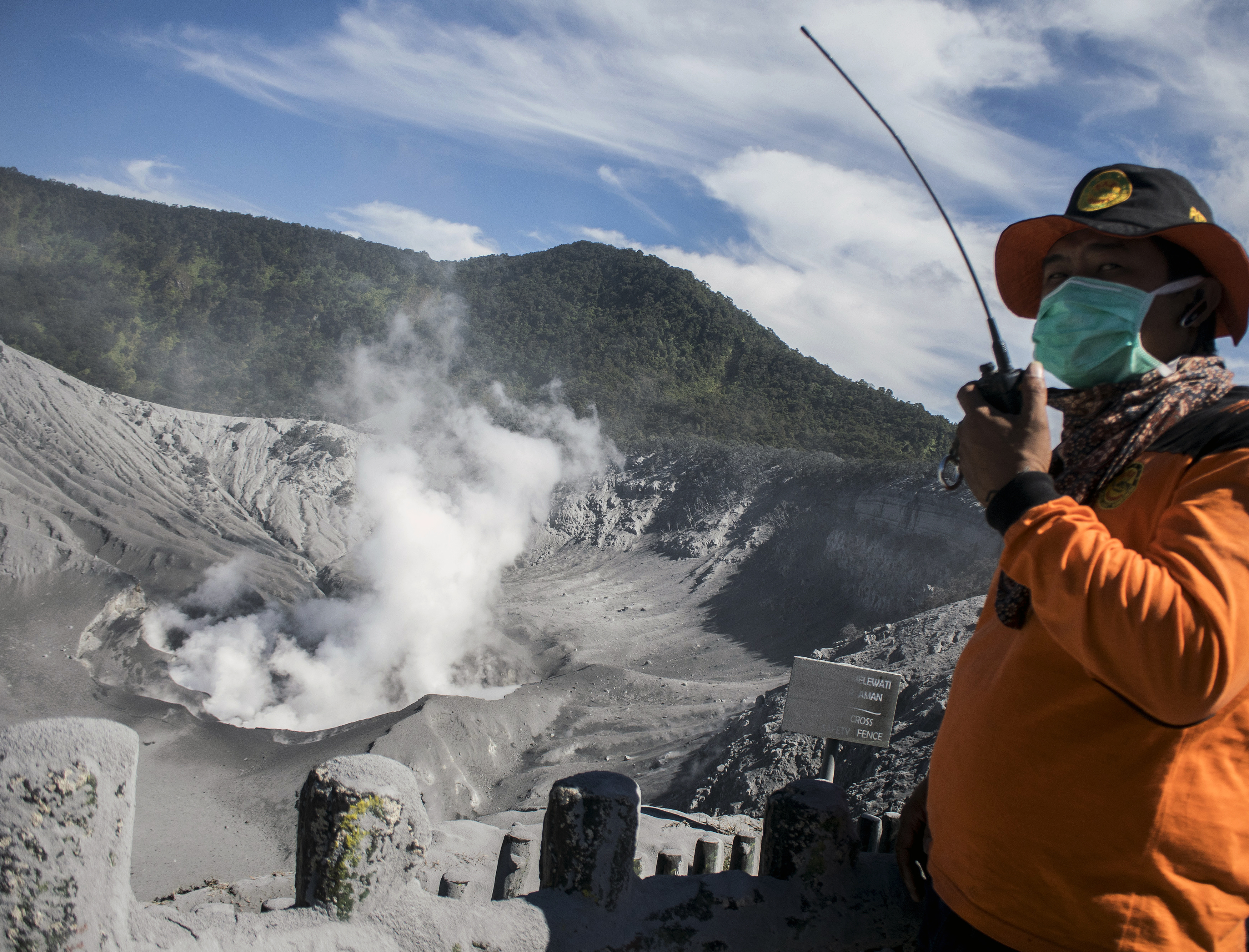 Kndisi Kawah Ratu Gunung Tangkuban Parahu