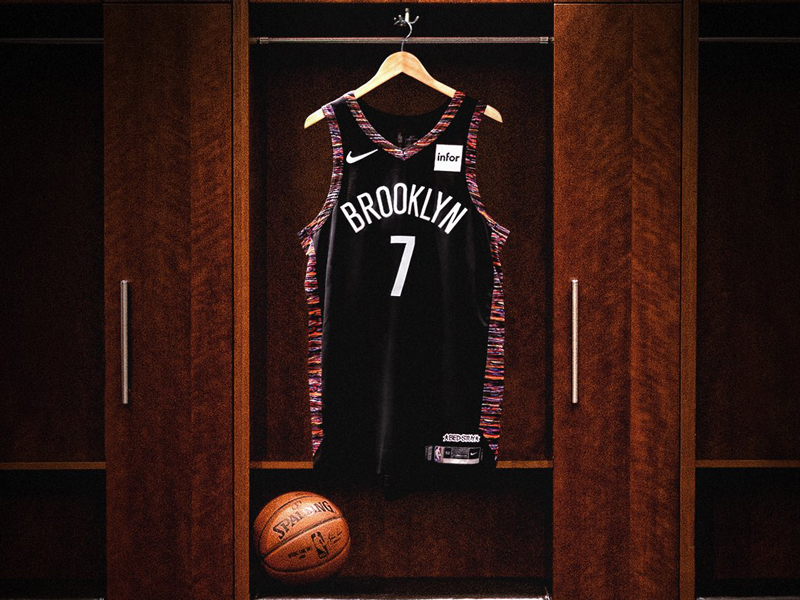 Jersey Brooklyn Nets dengan nomor punggung 7 yang akan dikenakan Kevin Durant pada musim depan.