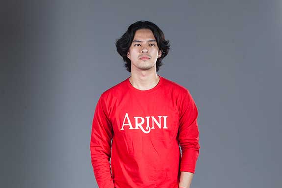 Handi Morgan Winata atau Morgan Oey adalah seorang aktor dan penyanyi asal Indonesia