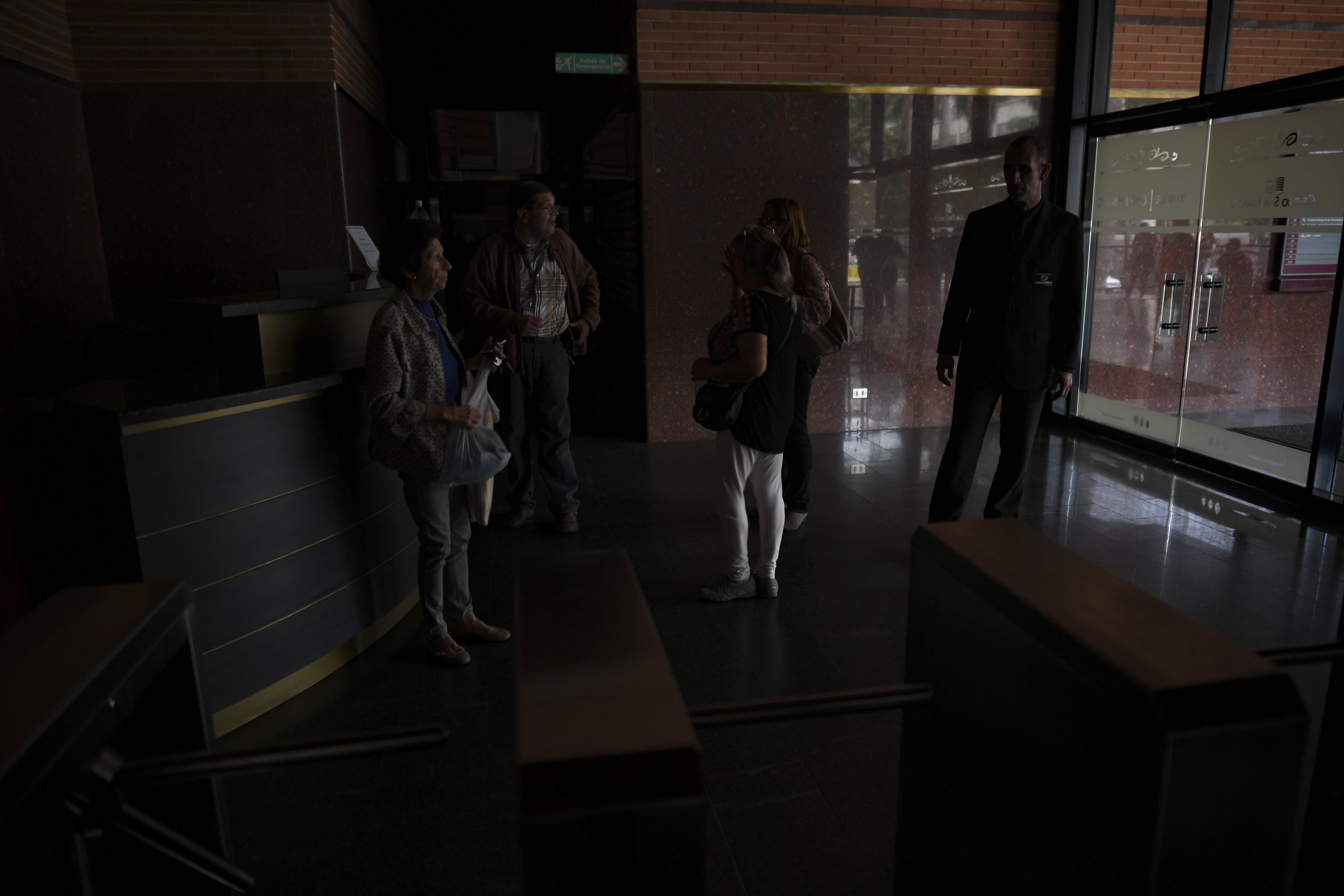 Pemadaman listik di Caracas, Venezuela.