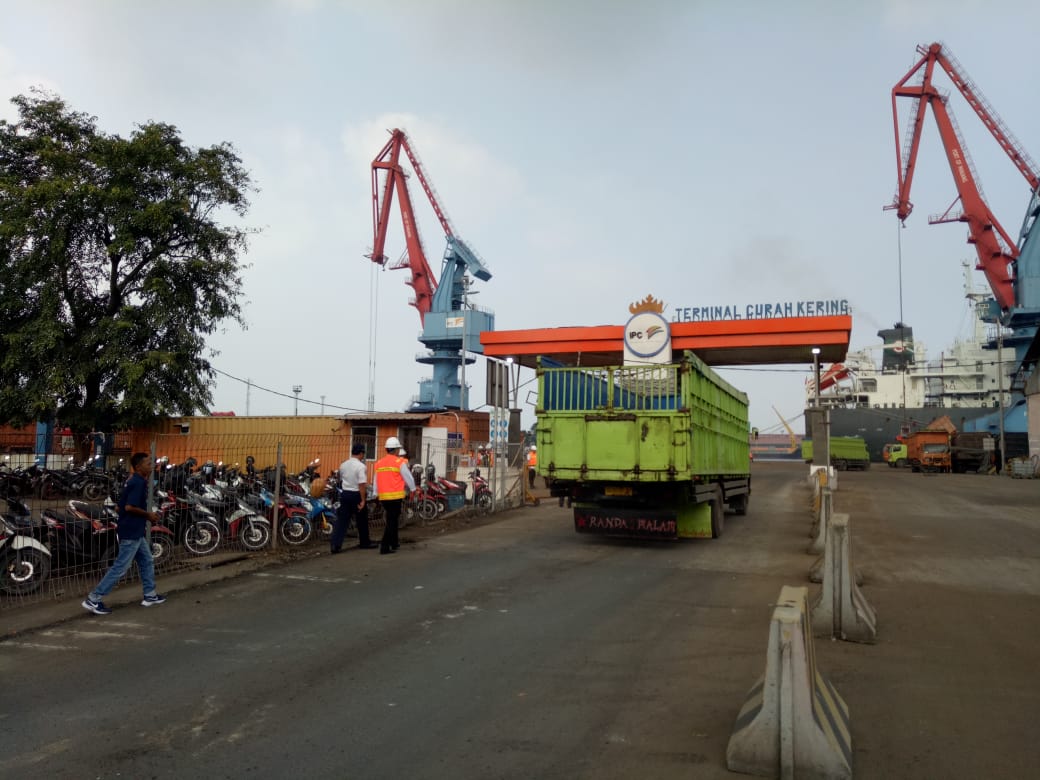 PT Pelindo II Cabang Panjang (IPC Panjang) mulai mengimplementasikan terminalisasi pelabuhan hari ini, Senin (1/7).