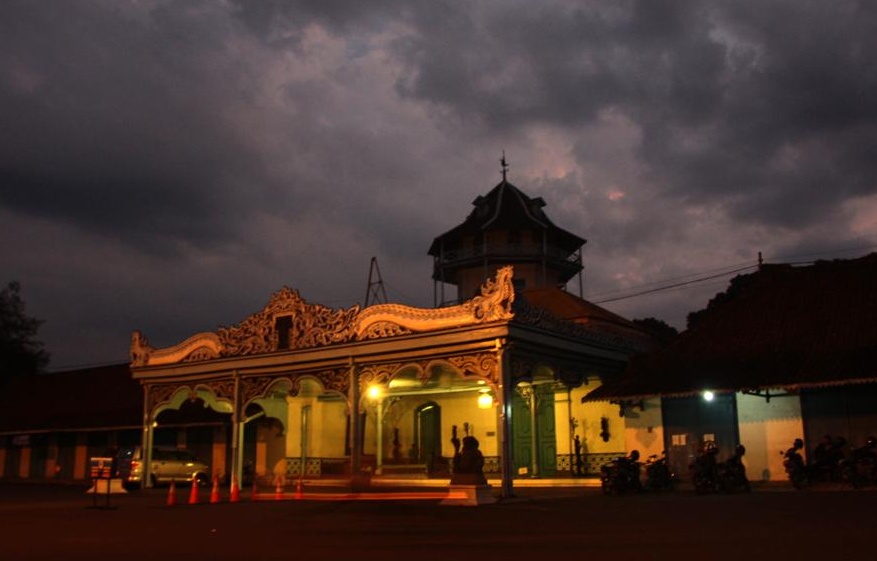  Pemerintah Pusat Minta Susunan Bebadan Keraton Surakarta, untuk mempermudah administrasi bantuan