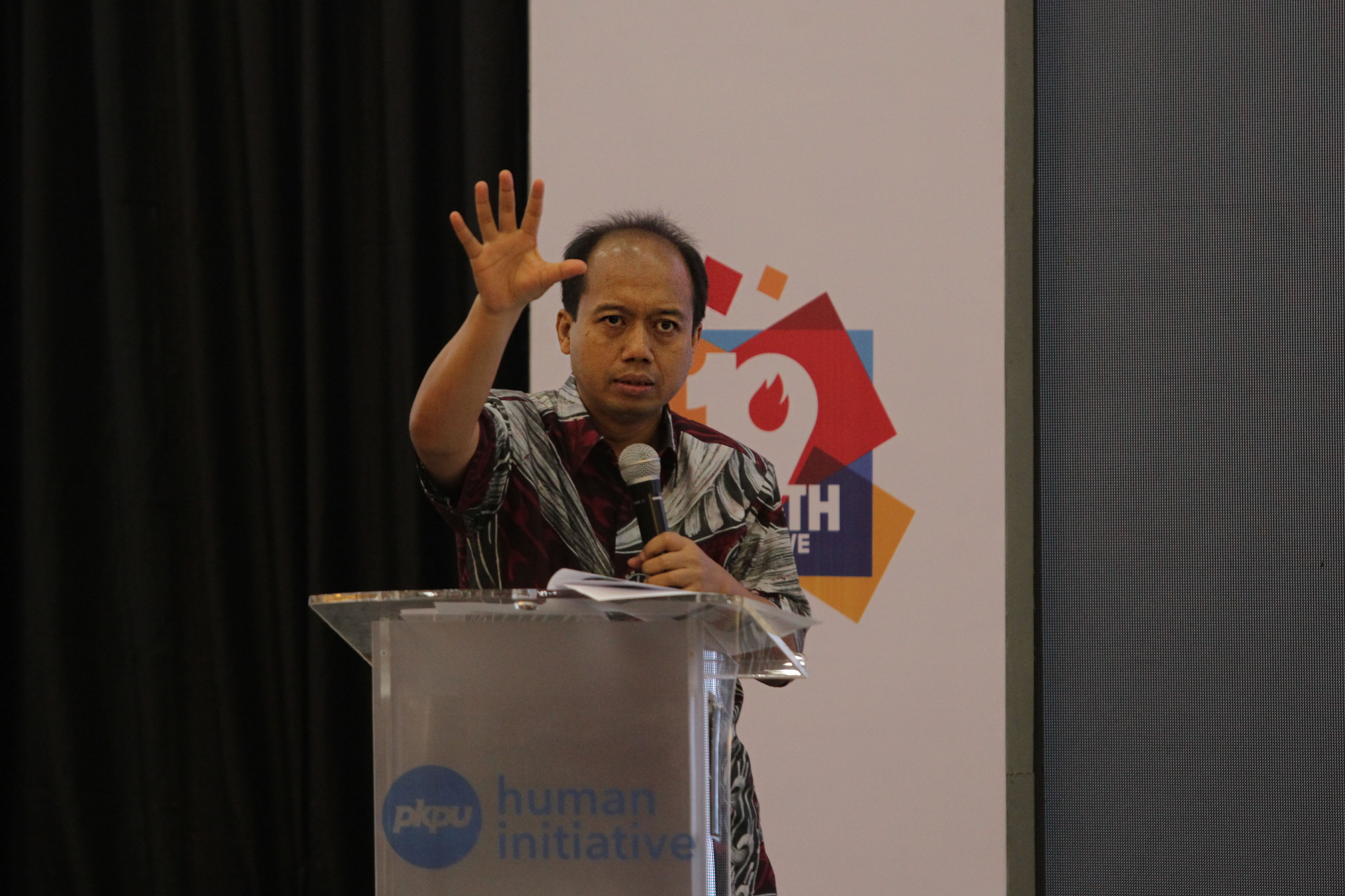 Kepala Pusat Data, Informasi, dan Hubungan Masyarakat Badan Nasional Penanggulangan Bencana (BNPB) Sutopo Purwo Nugroho.