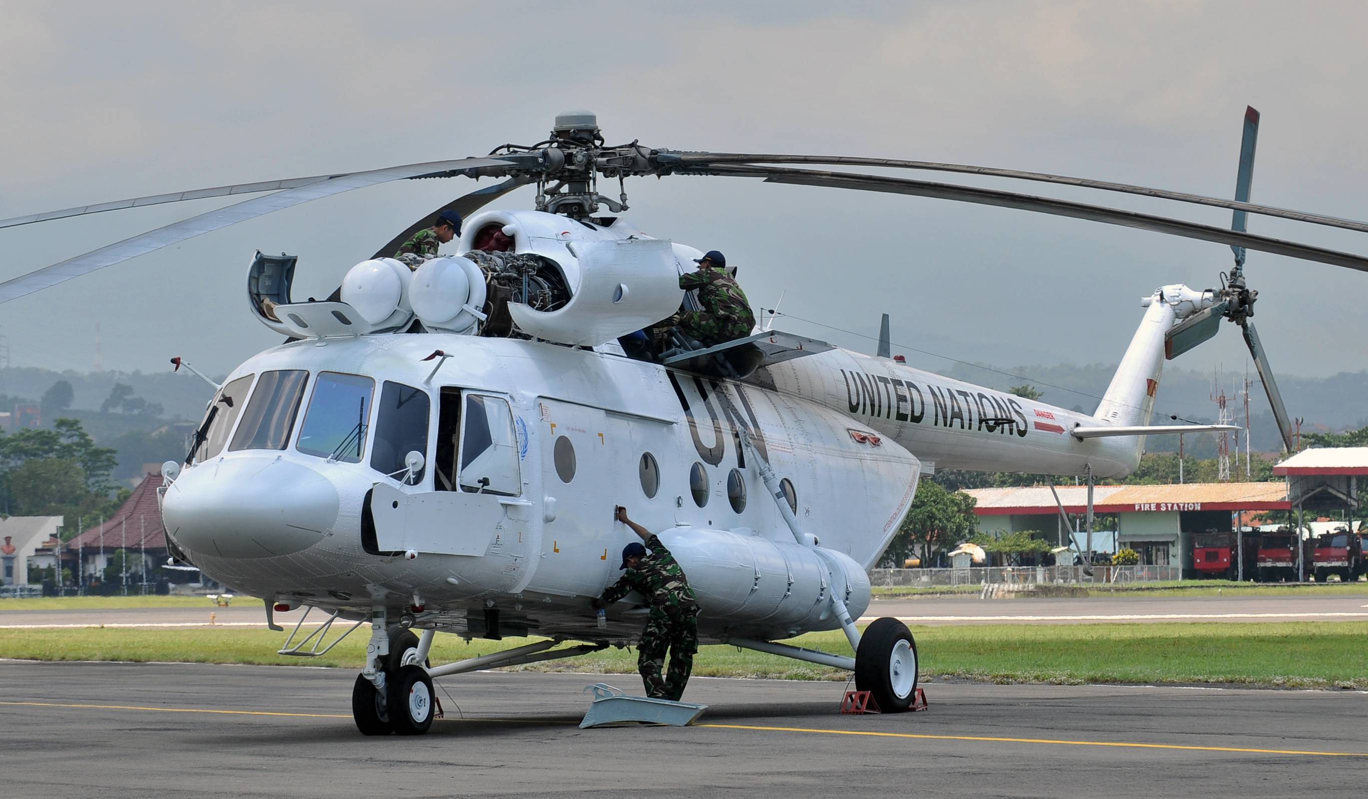  helikopter Mi-17 