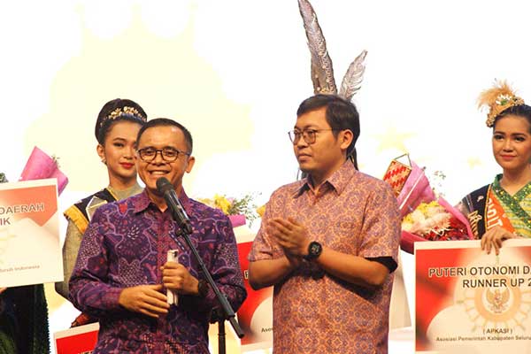 Apkasi dan Bukalapak saling bersepakat untuk membawa usaha kecil menengah (UKM) daerah menuju pemasaran online ke pasar global.