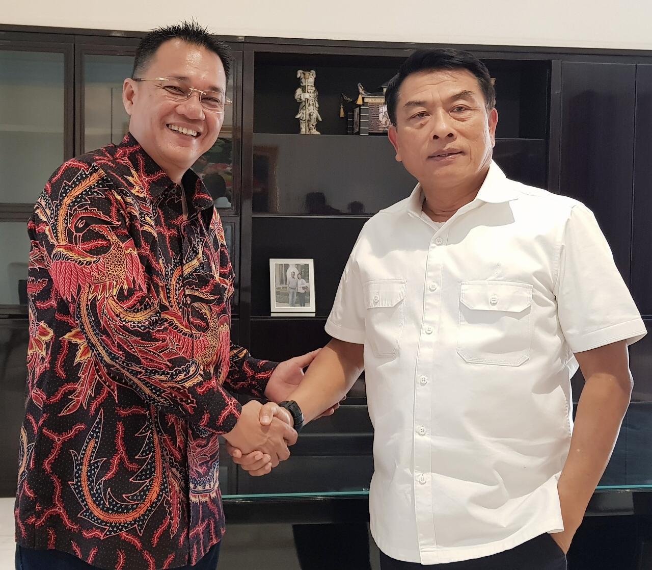 CEO Takke Group  Laurence M saat bertemu Kepala Staf Kepresidenan Moeldoko