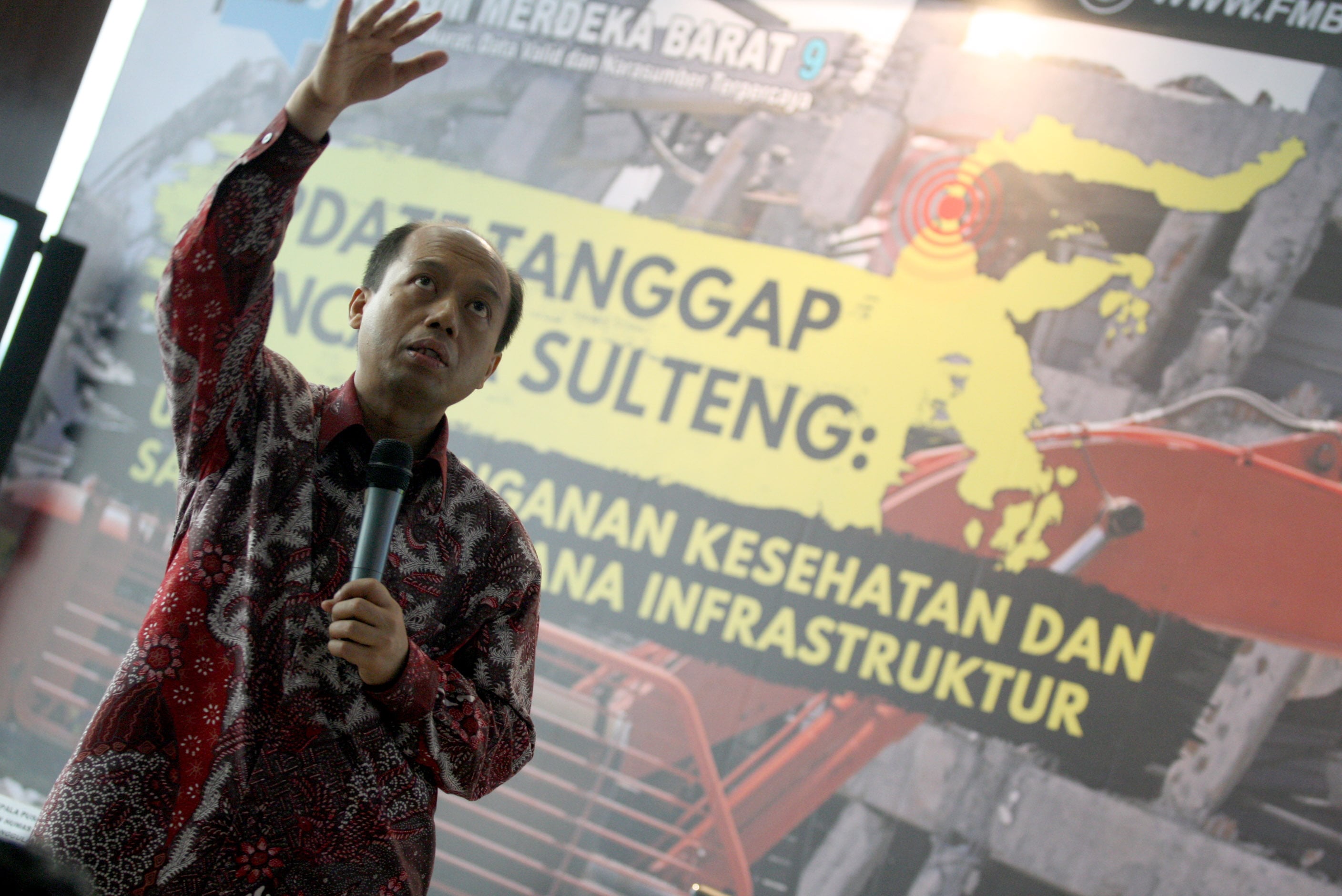 Kepala Pusat Data Informasi dan Humas Badan Nasional Penanggulangan Bencana (BNPB), Sutopo Purwo Nugroho