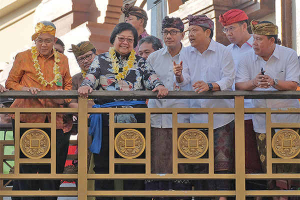 Manfaatkan Nilai Ekonomi di Balik Sampah