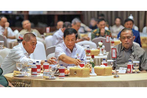 Menteri Pertahanan Ryamizard Ryacudu, Ketua Umum Pepabri Jenderal (Purn) Agum Gumelar dan Mantan Panglima TNI Jenderal (Purn) Djoko Santoso