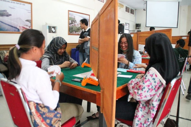 absi Sumbar menggelar Liga Bridge di kalangan mahasiswa dan pelajar di Kota Padang, Minggu 