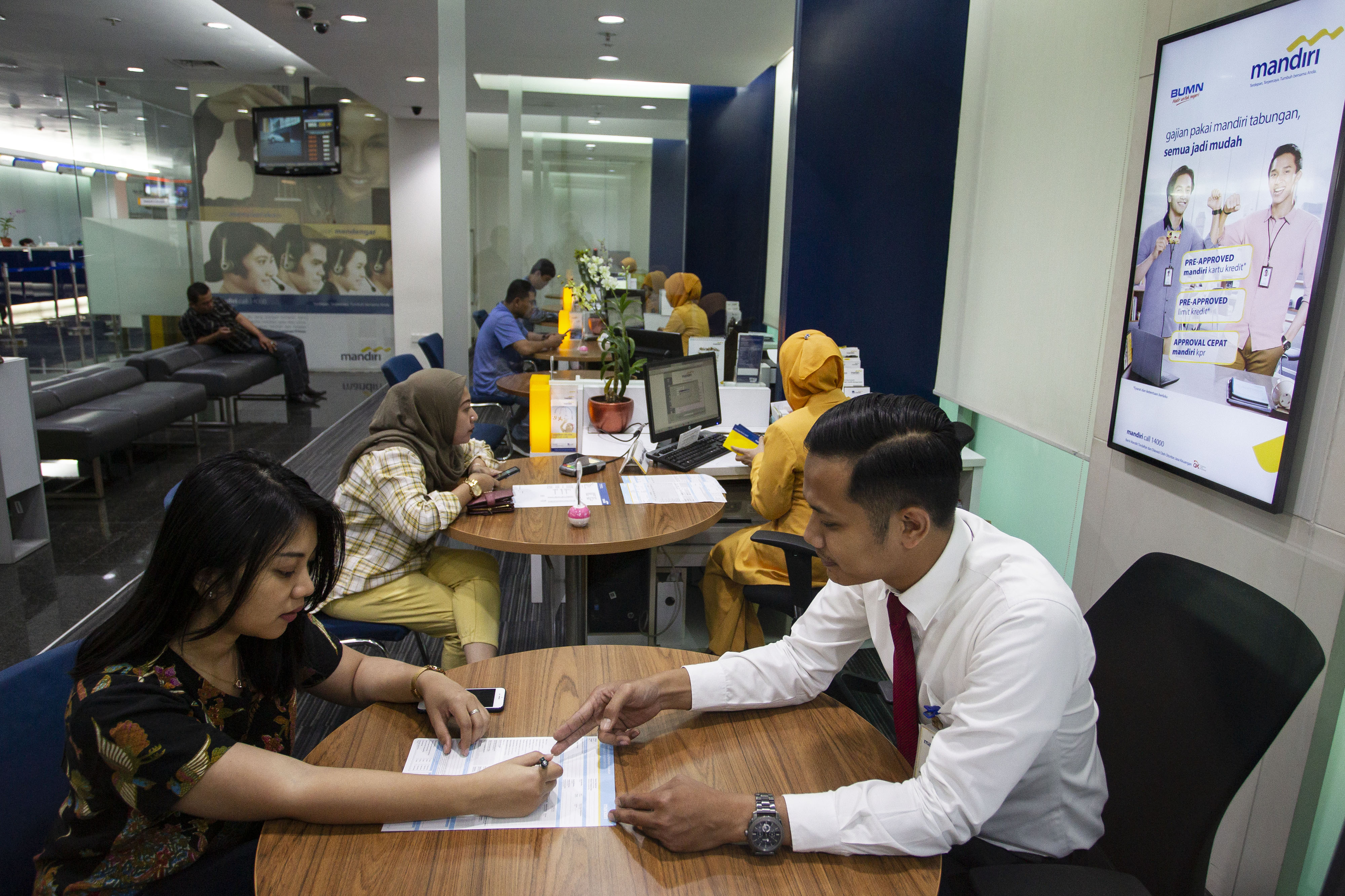 Layanan Customer Service Bank Mandiri