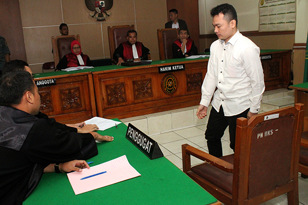 Terdakwa Pembunuh Satu Keluarga di Bekasi Divonis Hukuman Mati